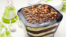 Pavê de chocolate com nozes