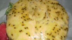 Bolo de maracujá gelado