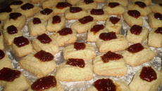 Biscoitinhos amanteigados da Lú