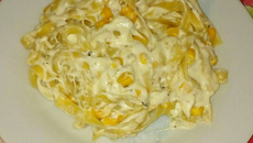 Macarrão com molho de queijo