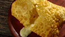 Massa de pastel de feira profissional