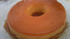 Pudim de leite ninho