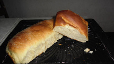 Pão caseiro com linguiça