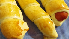 Enrolado (presunto, queijo e salsicha)