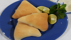 Esfirra de carne moída