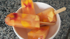 Picolé salada de frutas