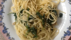 Agrião com espaguete