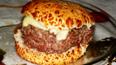Hambúrguer caseiro do Betão