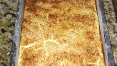 Pudim de milho gratinado