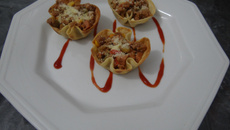 Crocante com recheio de cachorro quente