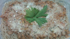 Macarrão com creme de leite e frango