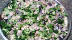 Pizza de brócolis com massa de berinjela