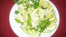 Salada verde à moda Coutinho