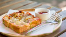 Pizza de pão de forma