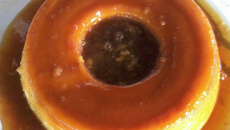 Pudim de pão e leite condenssado