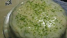 Bolo de limão