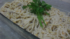 Espaguete à bolonhesa branca