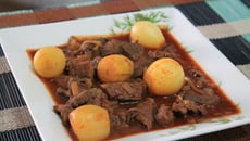 Picadinho de carne ao vinho