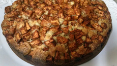 Bolo de maçã com canela