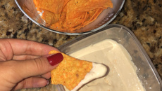 Doritos dippas french onion caseiro (molho de cebola)