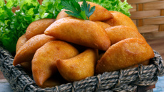 Pastel de Feijão na air fryer