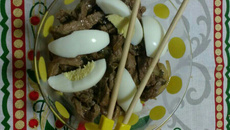 Gyudon (tigela de carne e arroz)