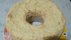 Bolo de goma