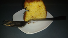 Bolho de milho cremoso fácil