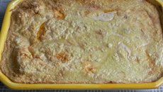 Bolo português de bacalhau