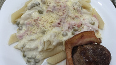 Penne parisiense com medalhão de filé mignon