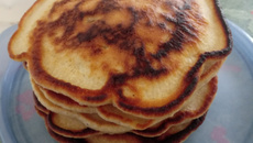 Panqueca americana de maçã e canela