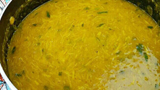 Caldo de mandioca com frango