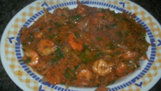Camarão com legumes