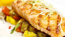 Filé de merluza ao queijo prato