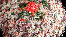 Arroz carreteiro no disco de arado