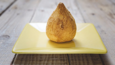 Coxinha de chocolate