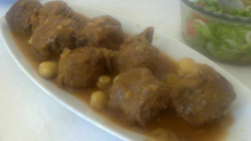 Bife a rolê com champignon