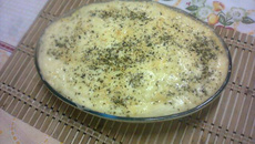 Escondidinho de mandioca com carne seca e requeijão da Aline