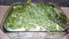 Espaguete ao molho verde com queijo