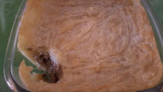 Escondidinho de macaxeira com requeijão