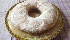 Bolo de coco e queijo