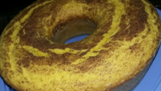 Bolo simples de fubá