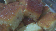 Bolo de mandioca cremoso