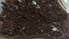 Bombom de leite ninho com brigadeiro amargo