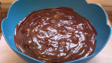 Bombom aberto com 2 camadas