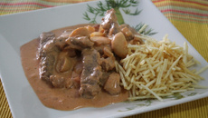 Estrogonofe de Carne
