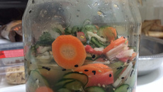 Sunomono - conserva japonesa de pepino