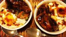 Macarrão shayreana e frango shayanês