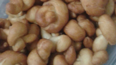 Rosca frita em modelo nó