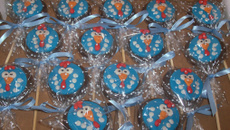Pirulitos de chocolate para a criançada (da galinha)